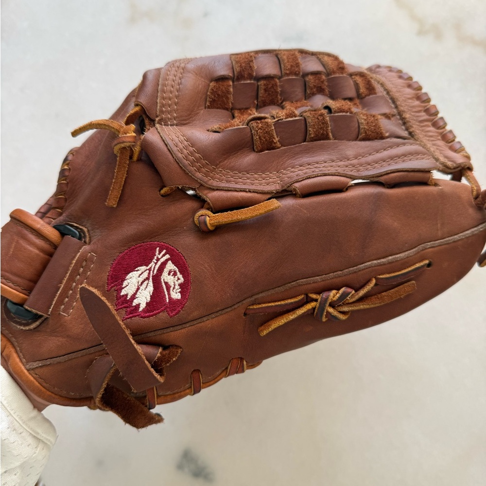 Nokona baseball/softball glove
